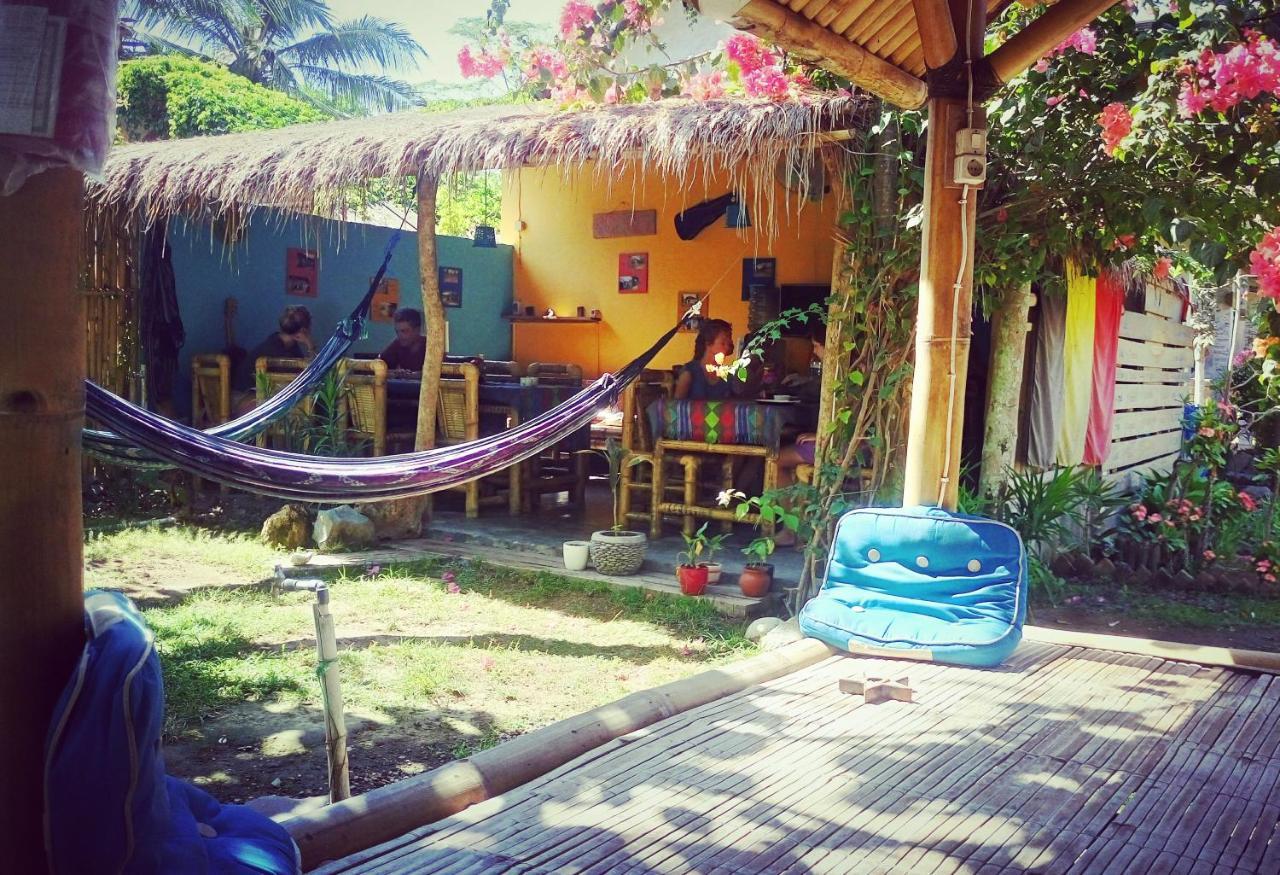 Same Same Bungalows Kuta  Buitenkant foto